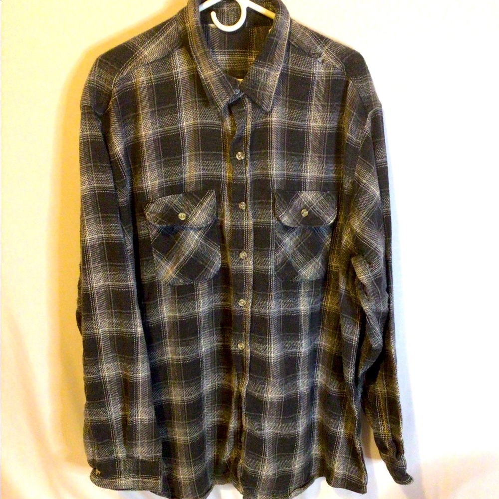 Size 2XL plaid Shacket missing the brand tag
